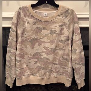 Old Navy Women’s Grey/Purple/Khaki Camo Sweatshirt